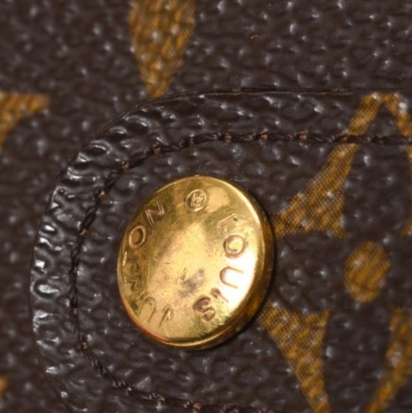 LOUIS VUITTON Small Ring Coated Canvas Agenda Cover - Picture 9 of 10